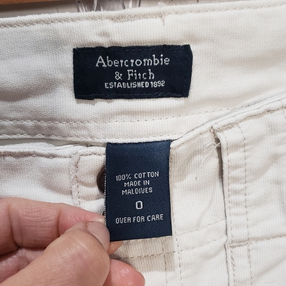 Abercrombie and Fitch Cream White Bootcut Flare Jeans size 0 - Picture 2 of 12